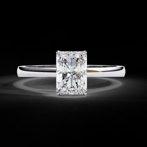 Luna Radiant Solitaire