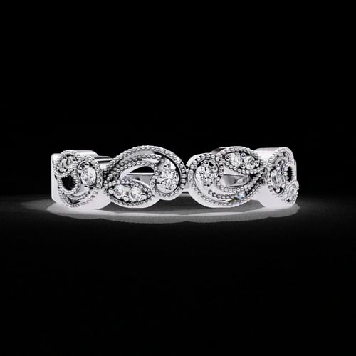 Heirloom Scroll Band
