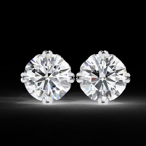 Aurora Classic 4-Prong Diamond Studs