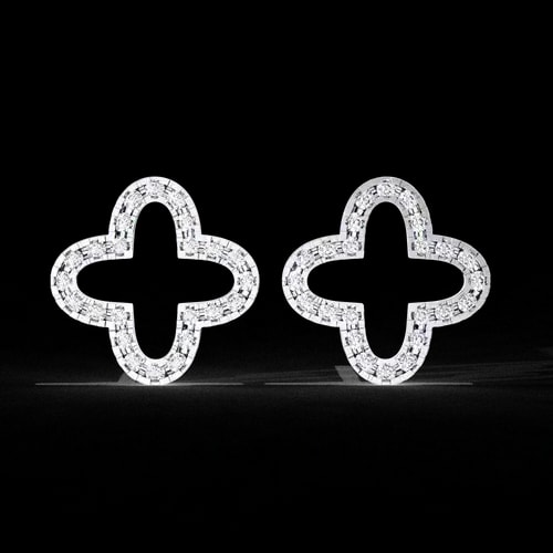 Fortuna Clover Diamond Studs